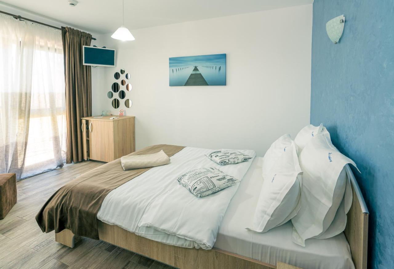 Casa In Culori Vama Veche Ξενοδοχείο Εξωτερικό φωτογραφία