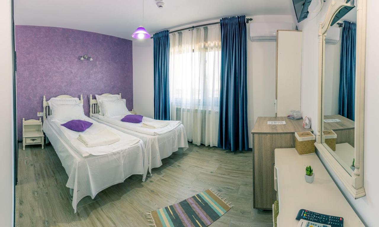 Casa In Culori Vama Veche Ξενοδοχείο Εξωτερικό φωτογραφία